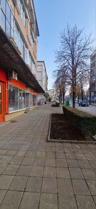 Продава се Магазин в Лясковец - 112 кв.м за 974 €/кв.м - Снимка #4