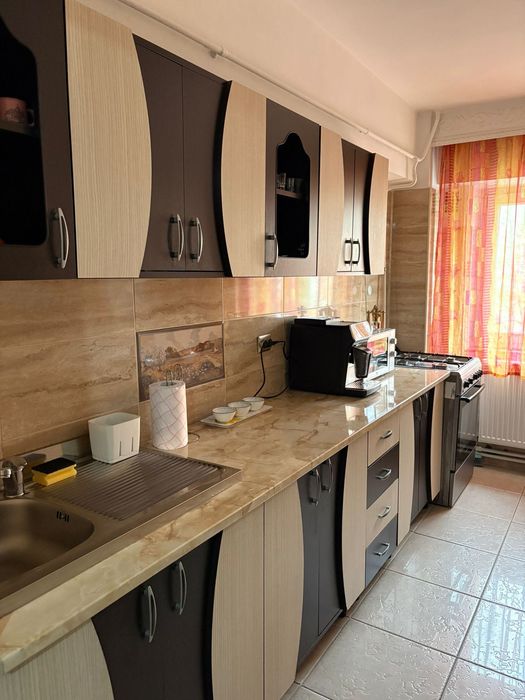 Inchiriere apartament 2 camere-Lenin Sud, Ramnicul Valcea