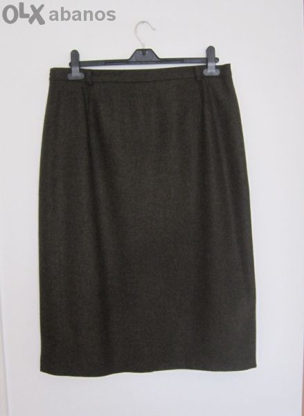 Елегантна пола маслинено зелена