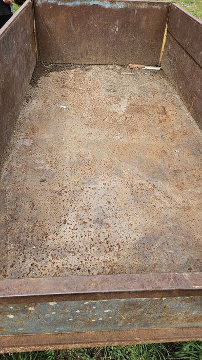 Самосвално тракторно ремърке