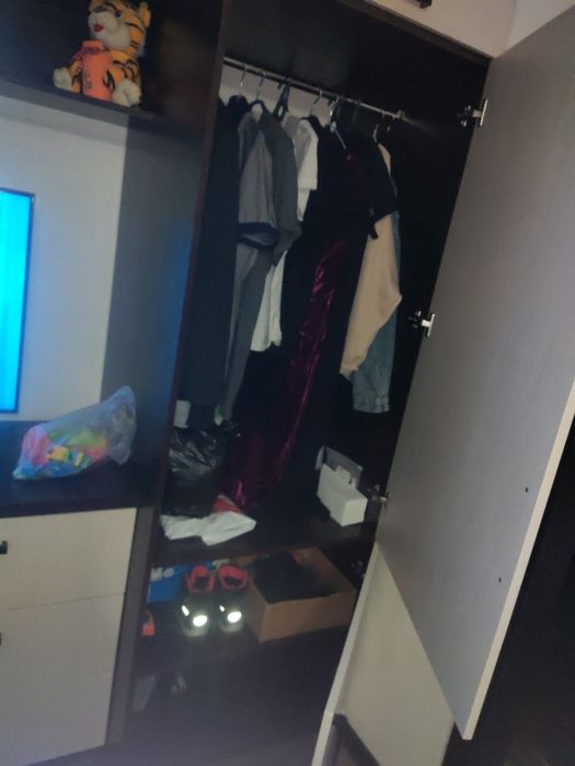 Продам новую стенку