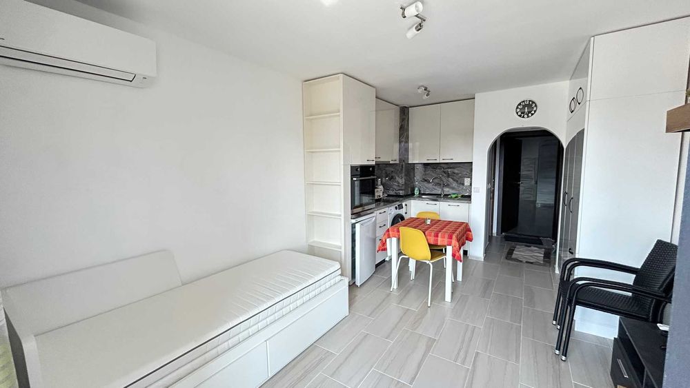 Дава се под наем Едностаен апартамент в Варна, Бриз - 27 кв.м за 400 € - Снимка #9