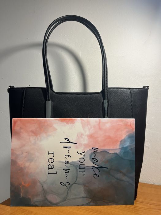 Голяма чанта за рамо