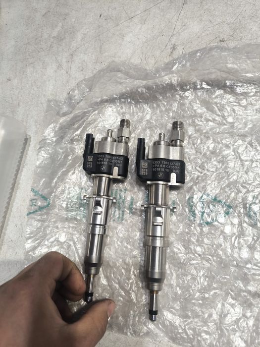 BMW Бензинов инжектор/дюза за N43/N53