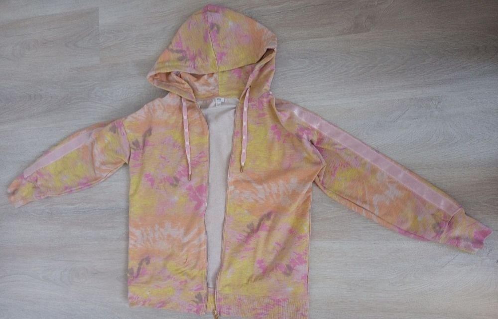 Суичър River Island