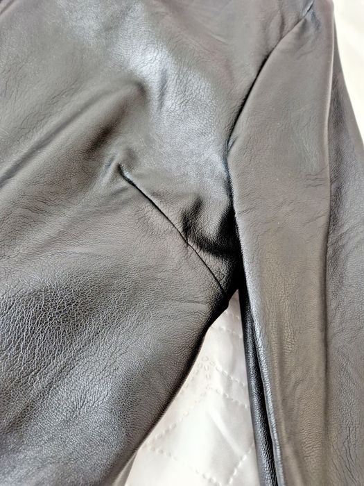 Нова кожена дрешка