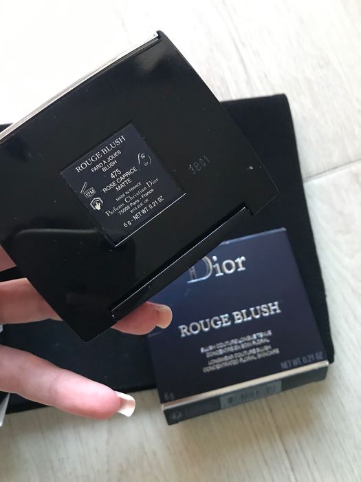 Руж Dior , бронзант Armani