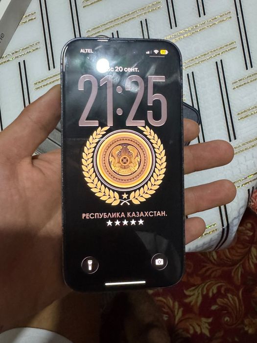 Продам Айфон 14pro