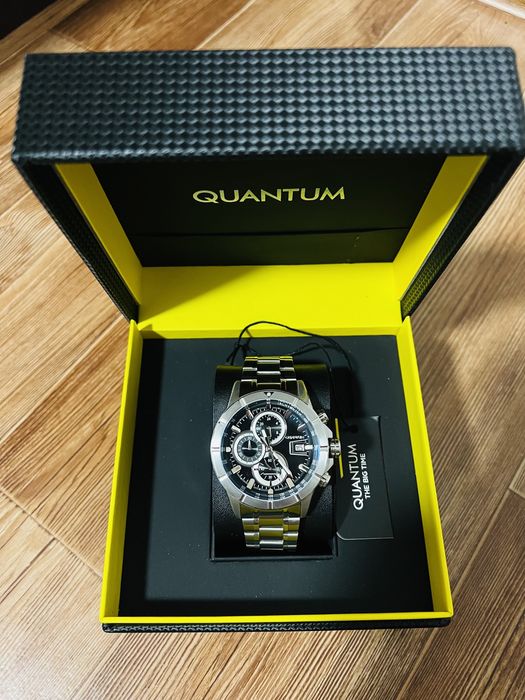 Продам отличные часы Quantum