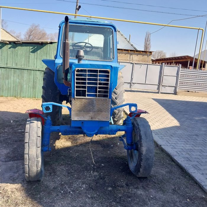 Трактор МТЗ 80 в хорошем состояние