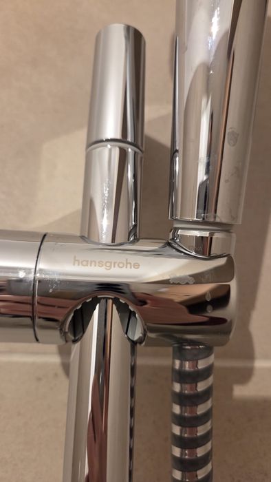 Set dus  hansgrohe baterie + coloana