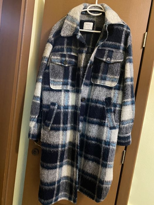 Дълго палто BERSHKA