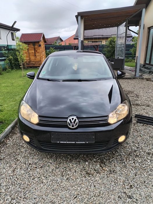 Volkswagen Golf Masina impecabila, model TEAM, euro 5 tinuta in garaj.