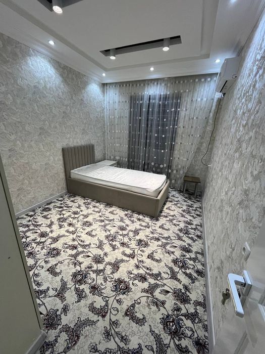 Сдаётся 5 комнатная 2этаж Саттепо в 9этажке