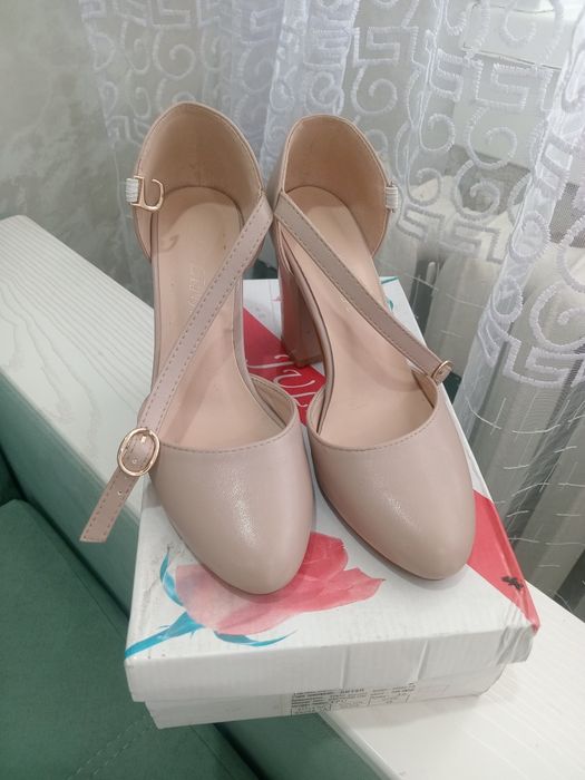 Продам туфли в отличном состоянии