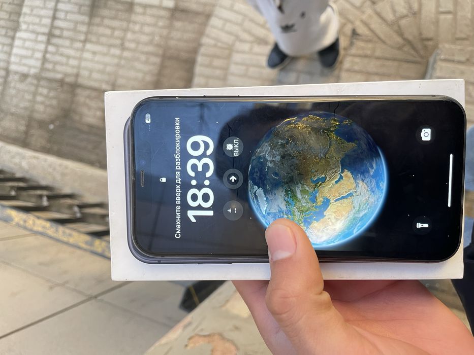 Iphone11/64 черный акб80%