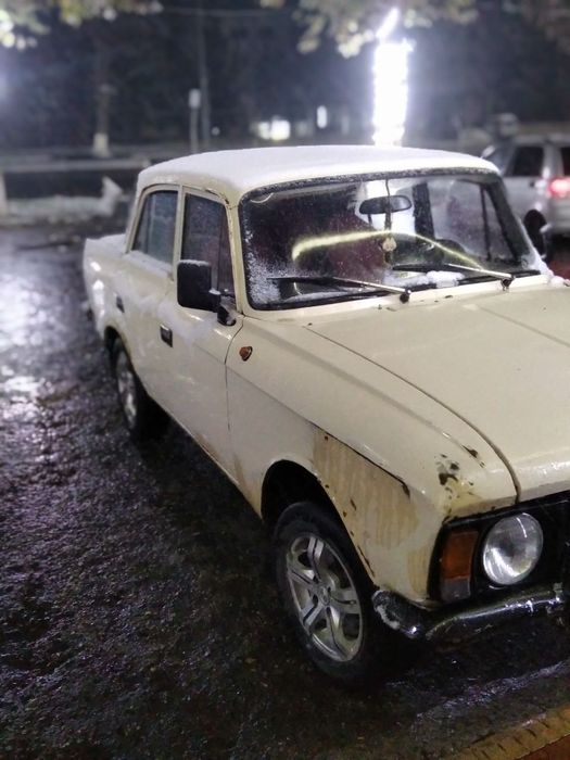 Moskvich sotiladi