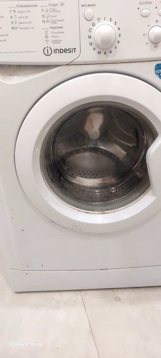 Продам стиральную машинку