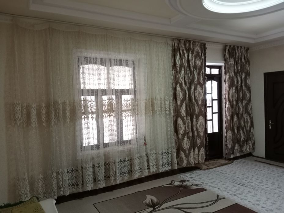 Уй сотилади 8 сотиҳ