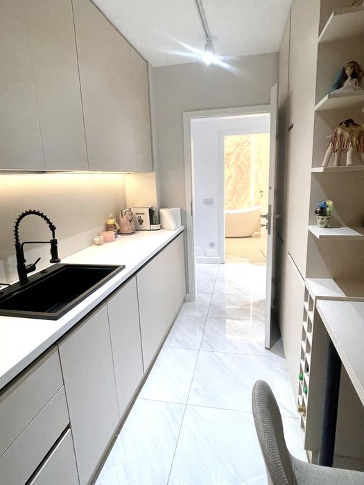 PERSOANA FIZICA, vand apartament ultrafinisat in zona Bazei Sportive din Gheorgheni, str Soporului, Complex Mon Jardin