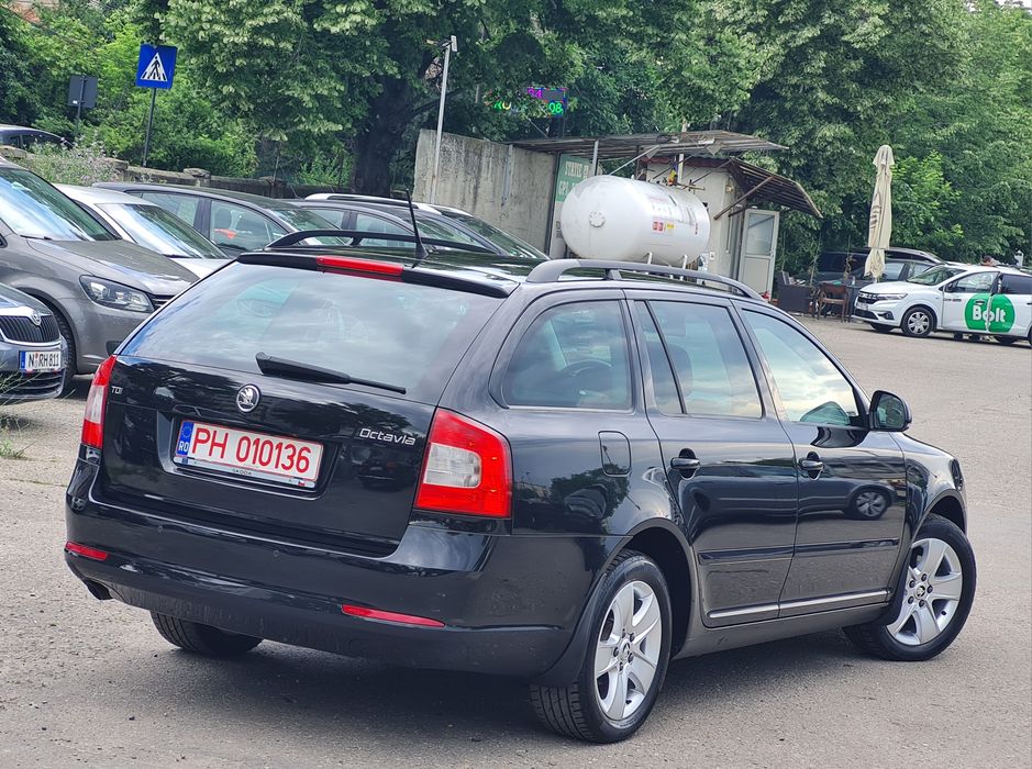 SKODA Octavia 2013 — imagine 4