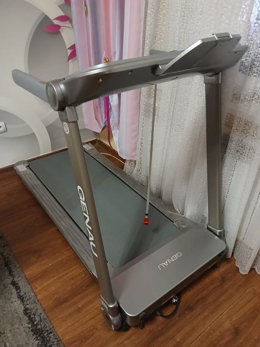 Продам Беговую дорожку Genau itech R5