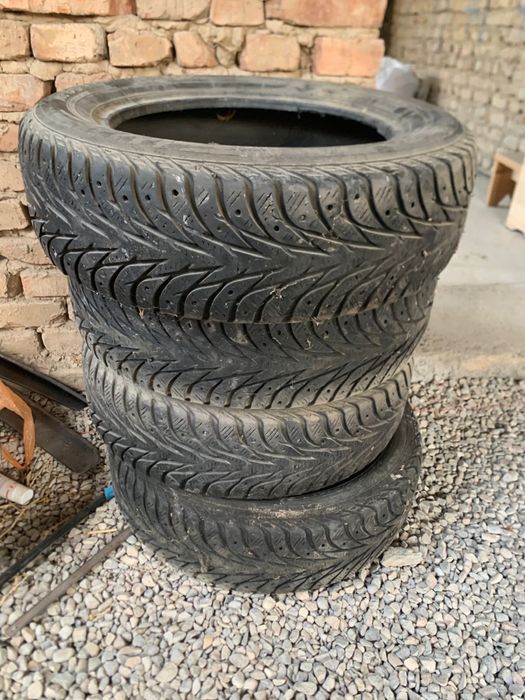 Продам зимние шины