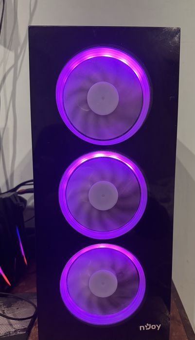 Продавам PC за награждане!