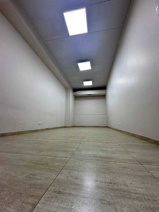 Аренда Офис 22 и 16 кв.м Мустакиллик Метро Х.Олимджана Дархан