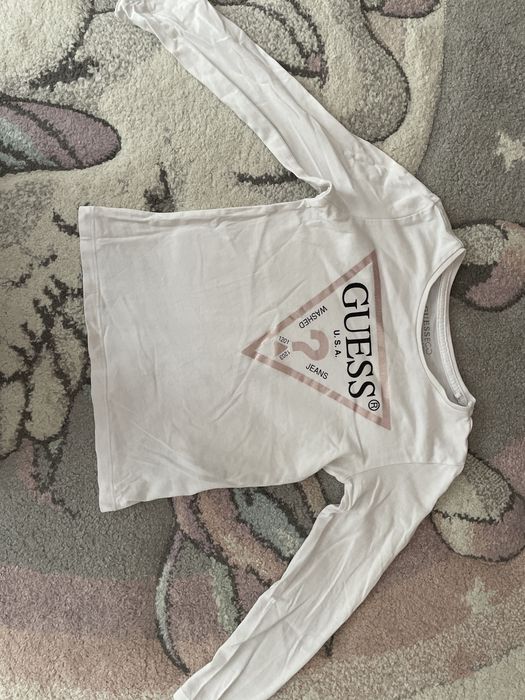 Продавам блуза и дънки за момиче Guess