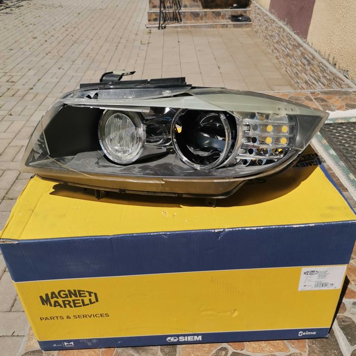 Far xenon adaptiv Facelift Bmw E90 2009
