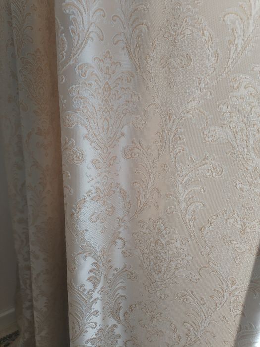 Продаю шторы с тюлью