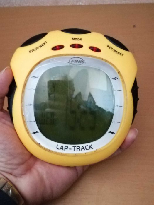 Ceas cronometru pentru inot