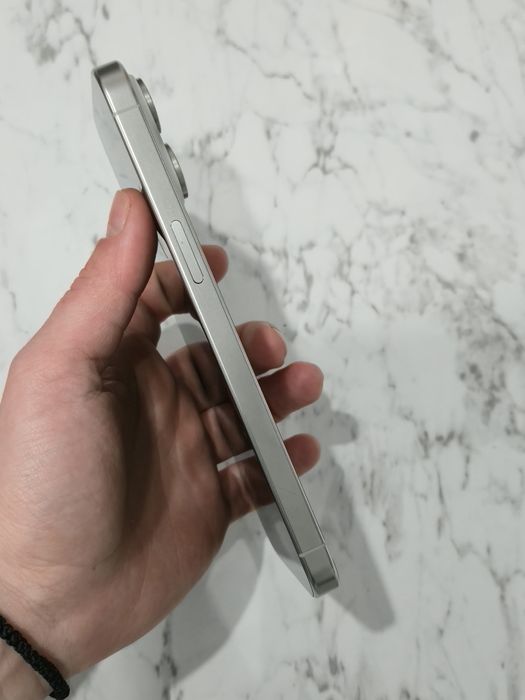 Vand/schimb iPhone 15 pro max 256gb white