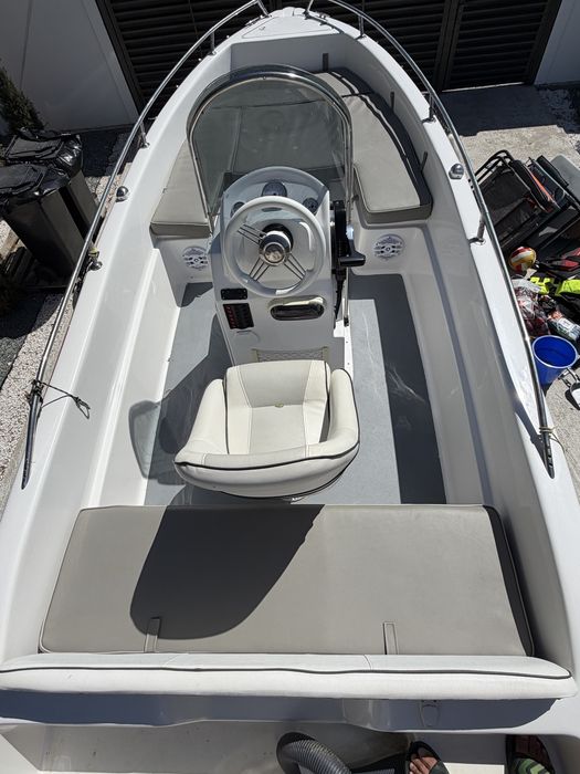 Barca Delphin 5.0,motor Suzuki 90 cp