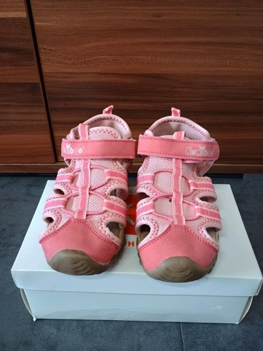 Сандали НОВИ 27 номер