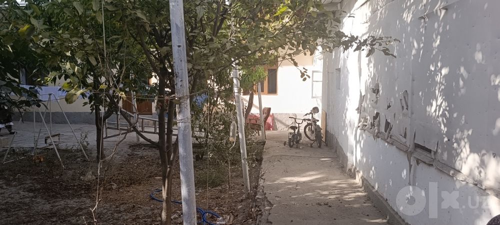 Сангизар 5-соток срочно продаётся дом.