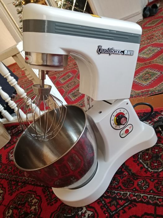 Kafolat bilan ishlamagan