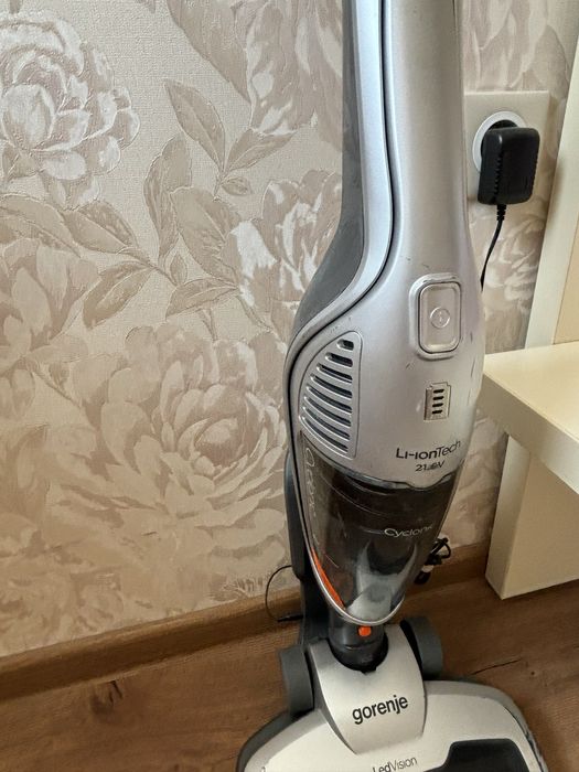 Прахосмукачка GORENJE SVC216FS