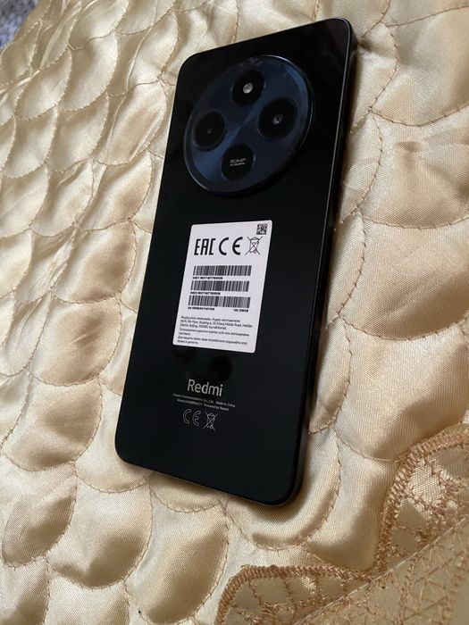 продам телефон redmi 14c