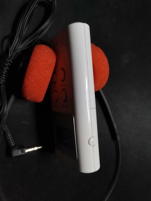 Radio buzunar Sangean DT-120 cu casti