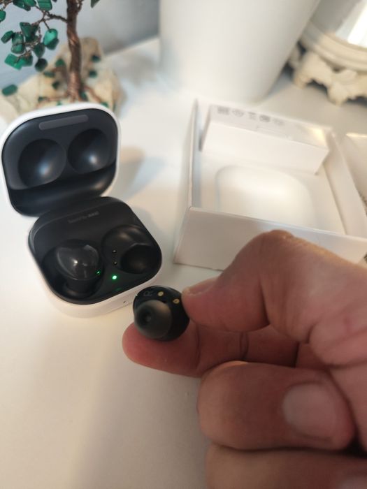 Casti Samsung buds 2