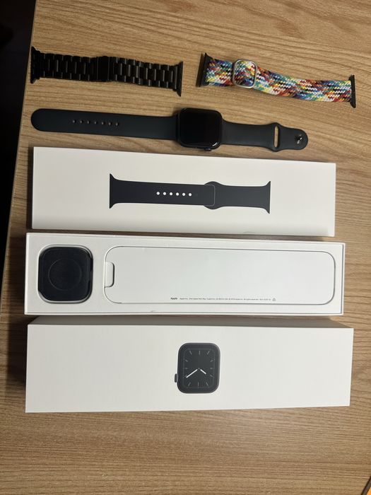 Apple Watch Series 5 44mm