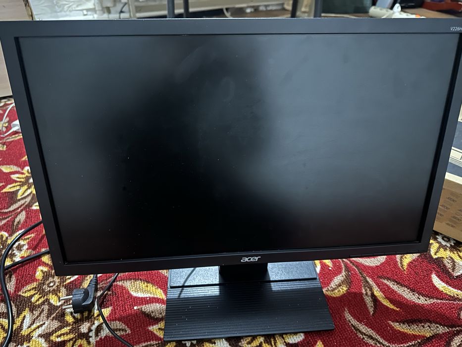 Продам монитор..