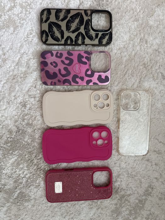 Продам чехлы на 16 про