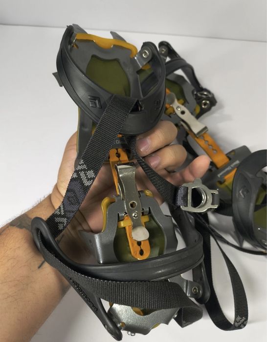 Coltari manuali Black Diamond Contact Strap Petzl Grivel