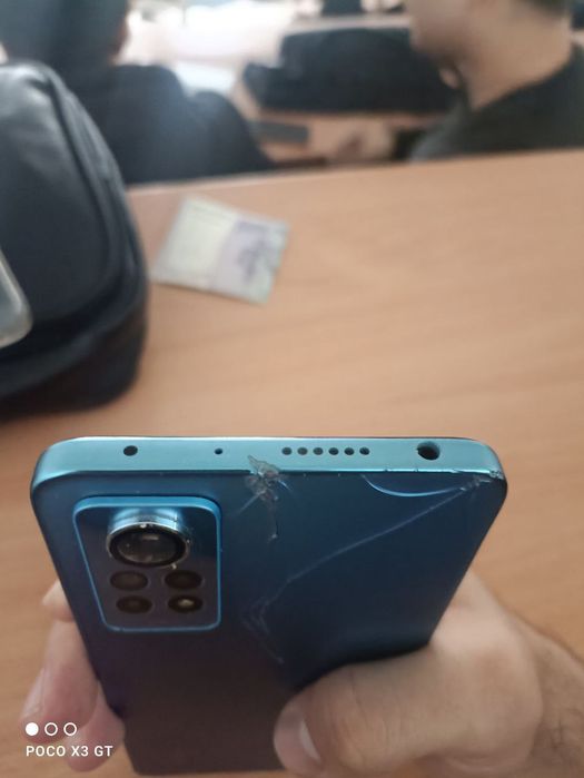 Продаётся redmi note 12pro. СРОЧНО!