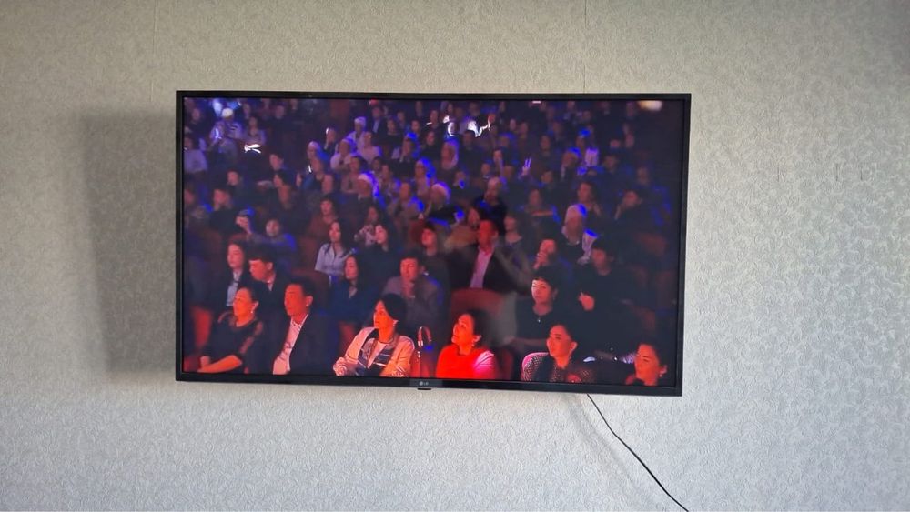 Телевизор LG 126 см 50