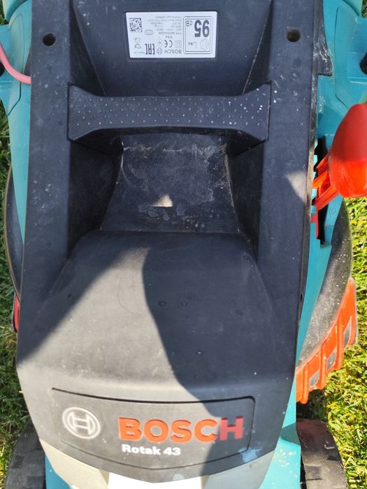 Mașină tuns gazon nefuncționala