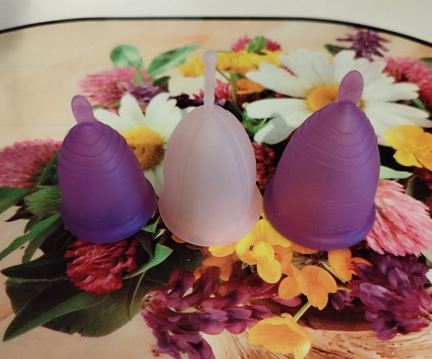 Cupa menstruala nouă Meluna Facelle